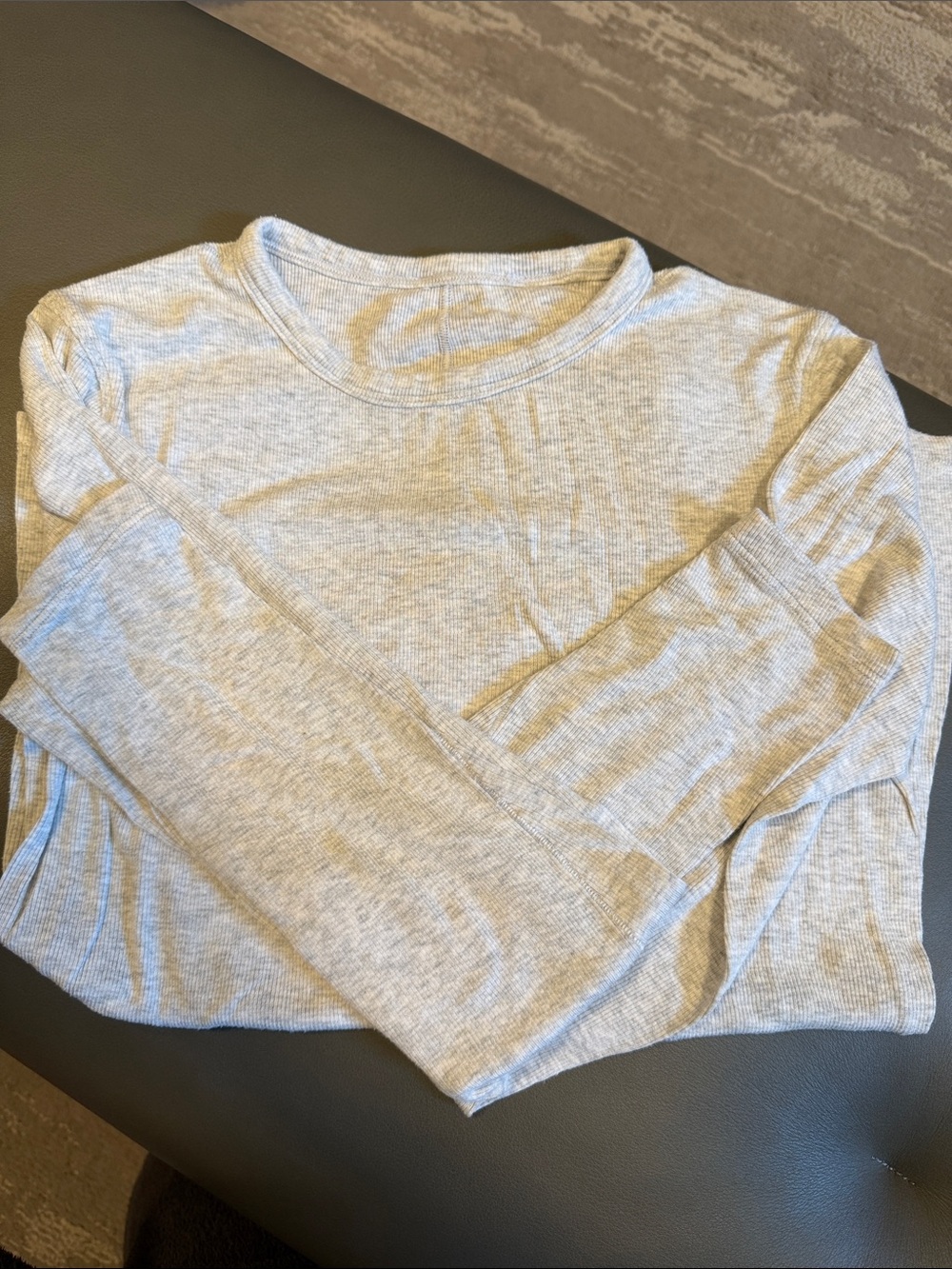 lululemon athletica Women's Long Sleeve Tee - Light Gray